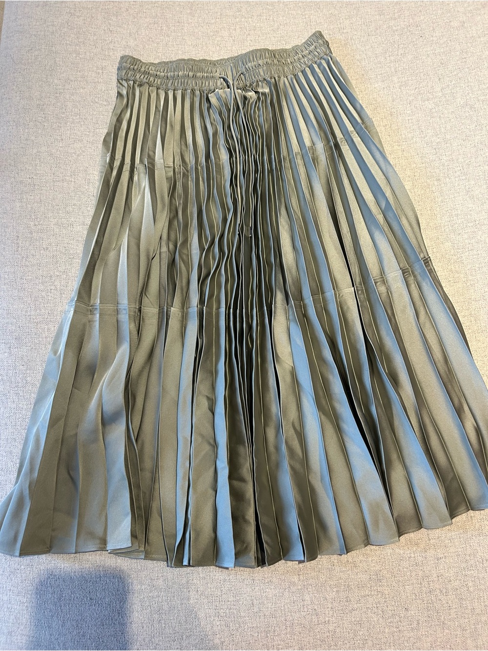 Club Monaco Pleated Olive Green Women's Skirt